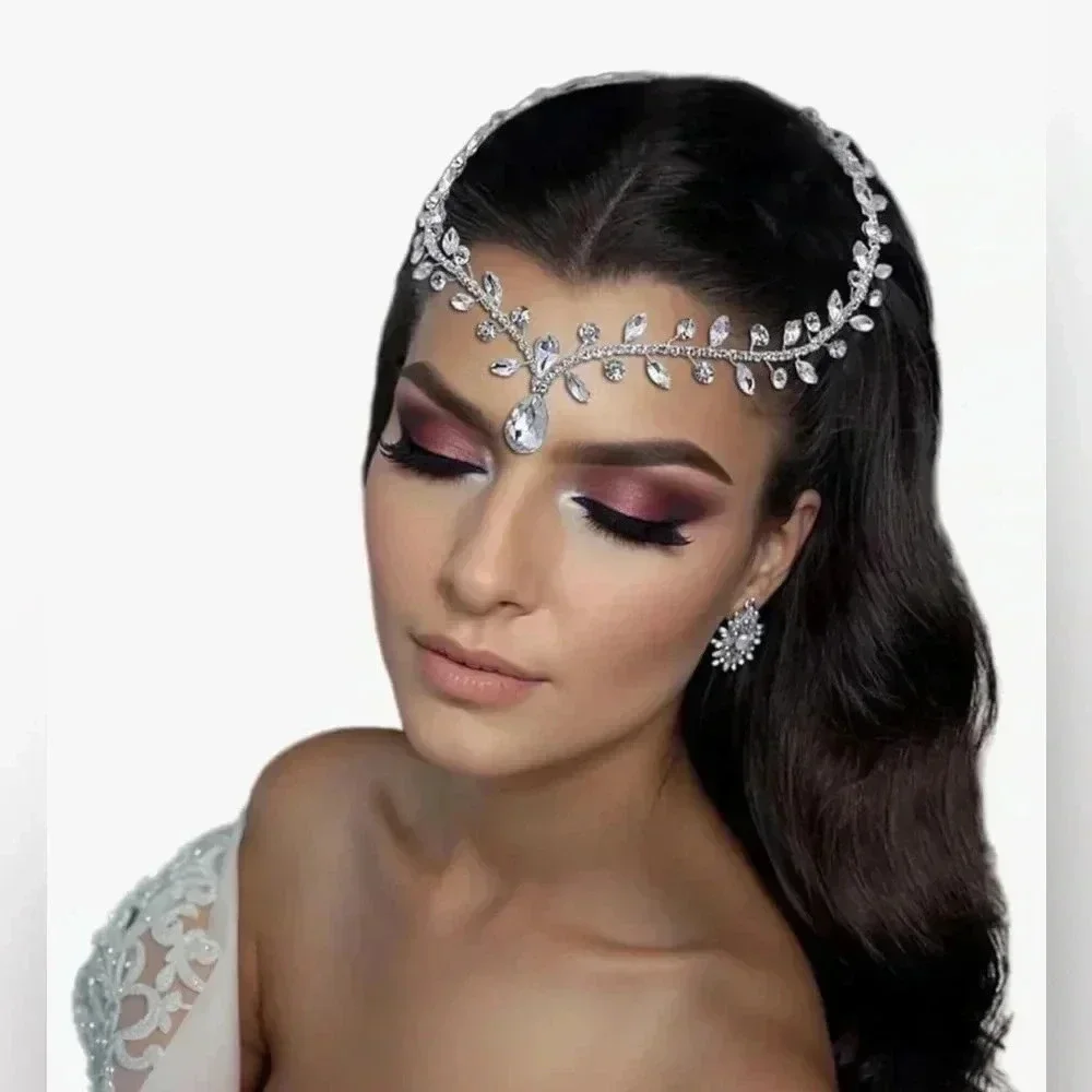Rhinestone‎ hair accessory